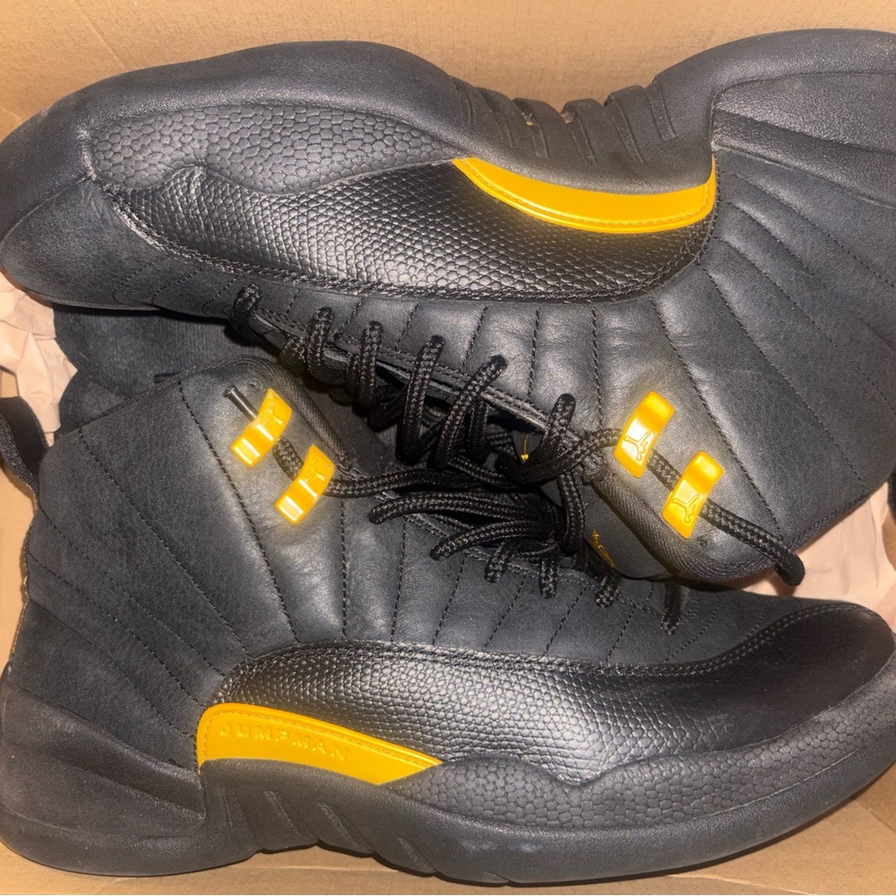 Jordan Black Taxi 12s